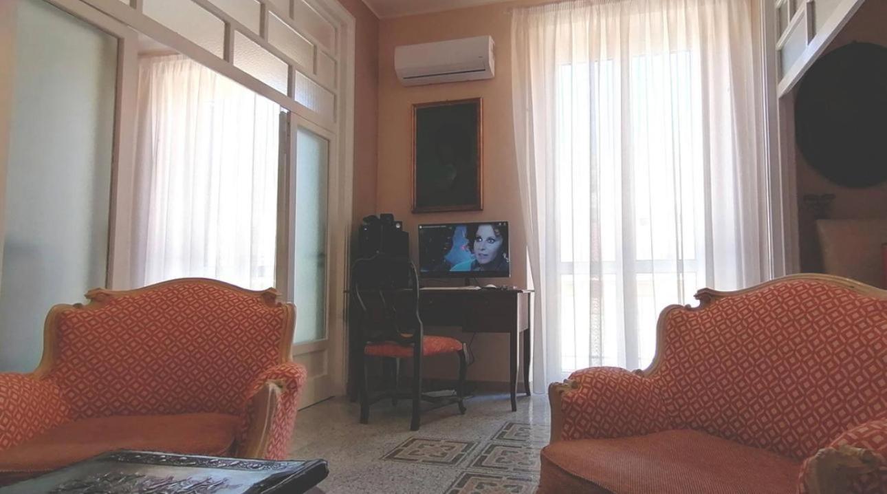 Luxury Suite Vitruvio 55 ฟอร์เมีย ภายนอก รูปภาพ