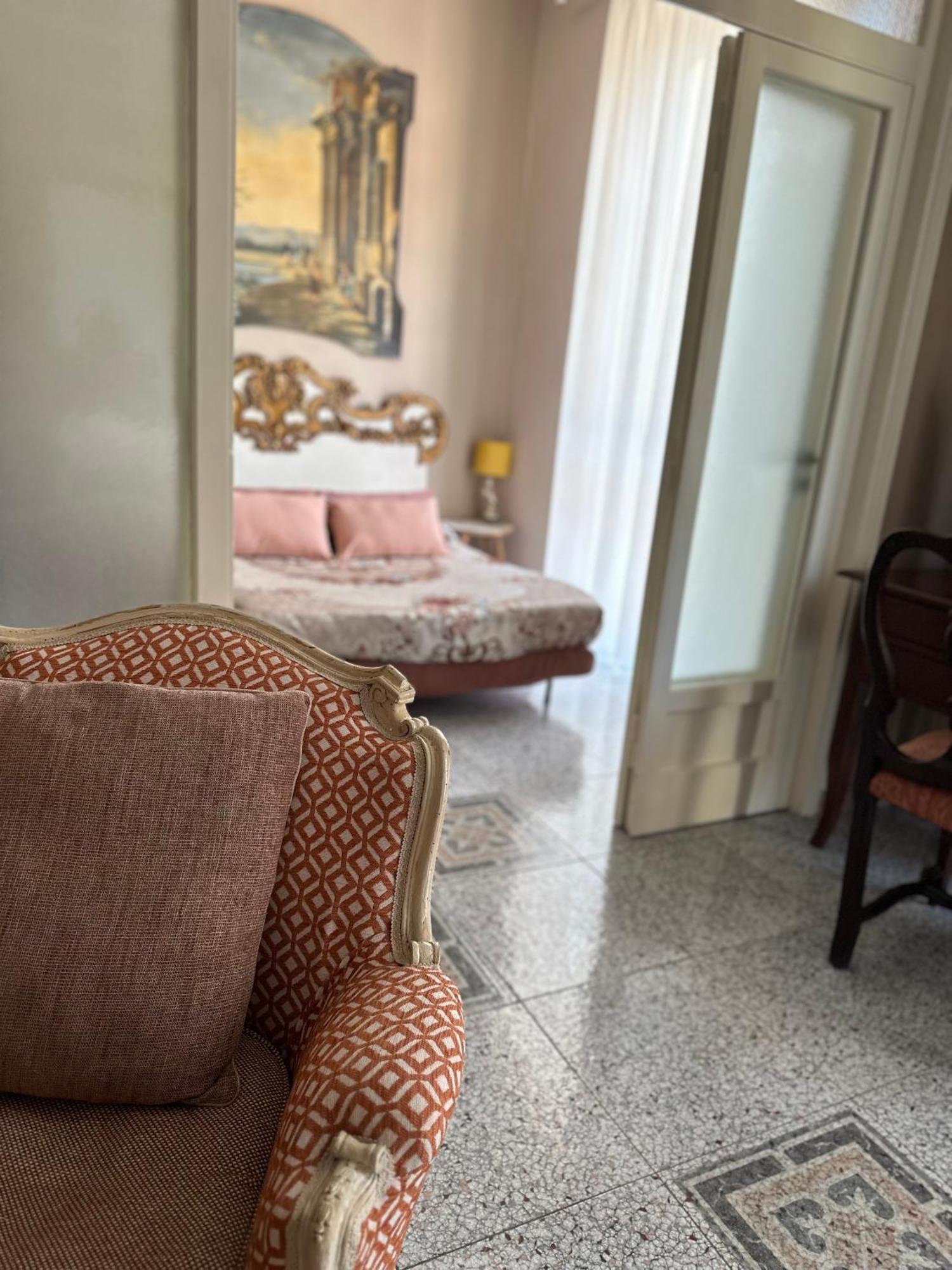 Luxury Suite Vitruvio 55 ฟอร์เมีย ภายนอก รูปภาพ